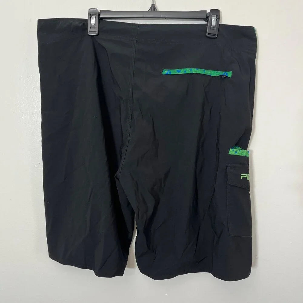 Pelagic Men’s FX-Pro Tactical Fishing Hex Board Shorts Size 40‎